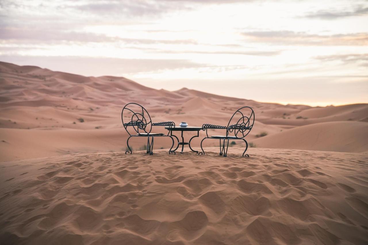 Hotel Starlit Camp à Merzouga Extérieur photo