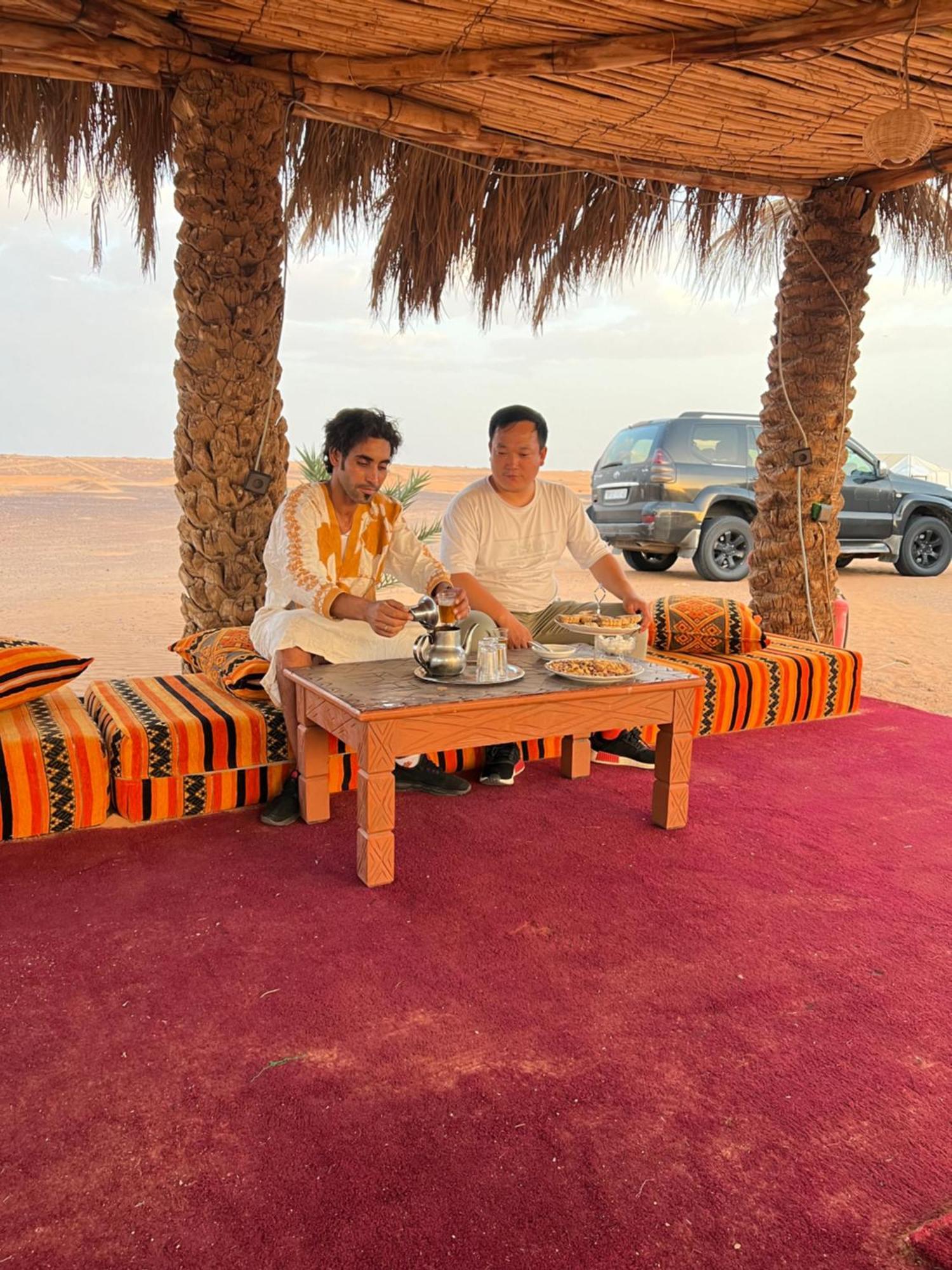 Hotel Starlit Camp à Merzouga Extérieur photo