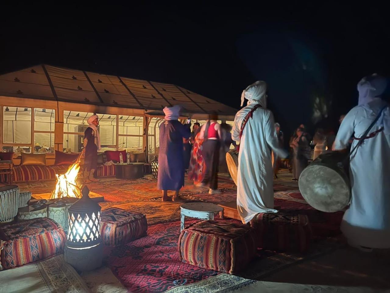 Hotel Starlit Camp à Merzouga Extérieur photo