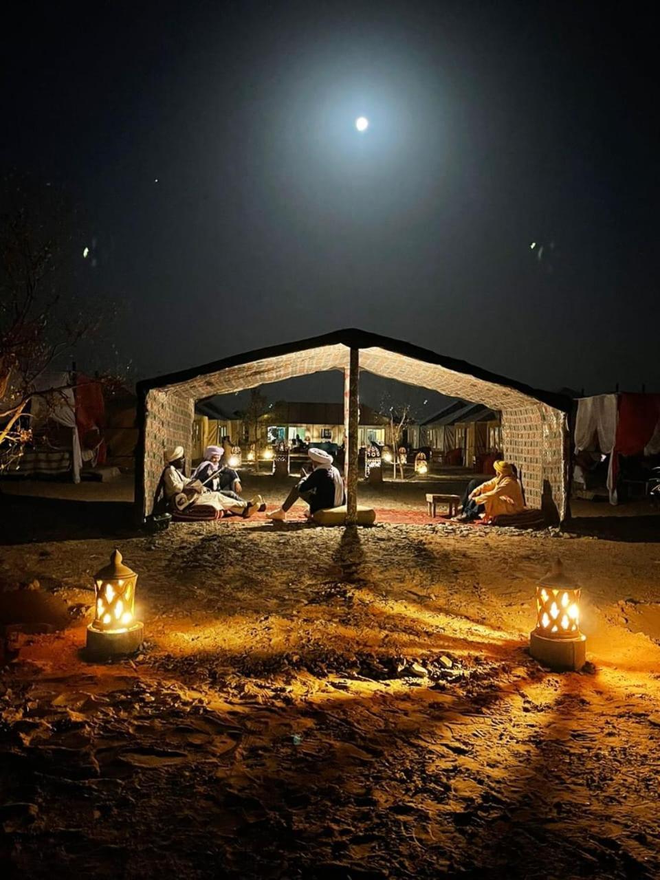 Hotel Starlit Camp à Merzouga Extérieur photo