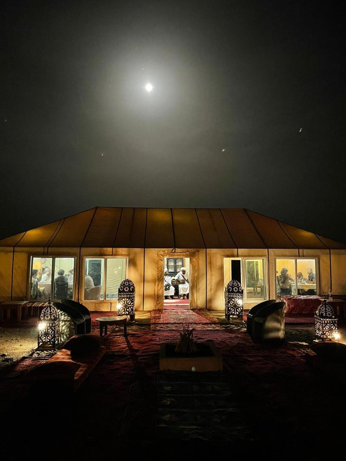 Hotel Starlit Camp à Merzouga Extérieur photo